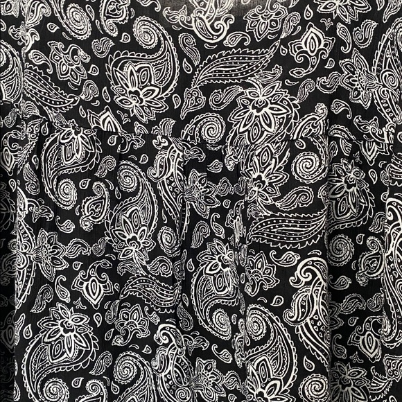 Babydoll Puff Sleeve Black and White Paisley Dress - Picture 3 of 8